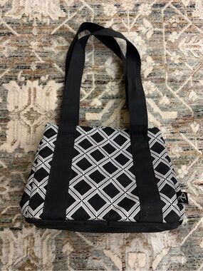Black and White Patterned Lunch Bag